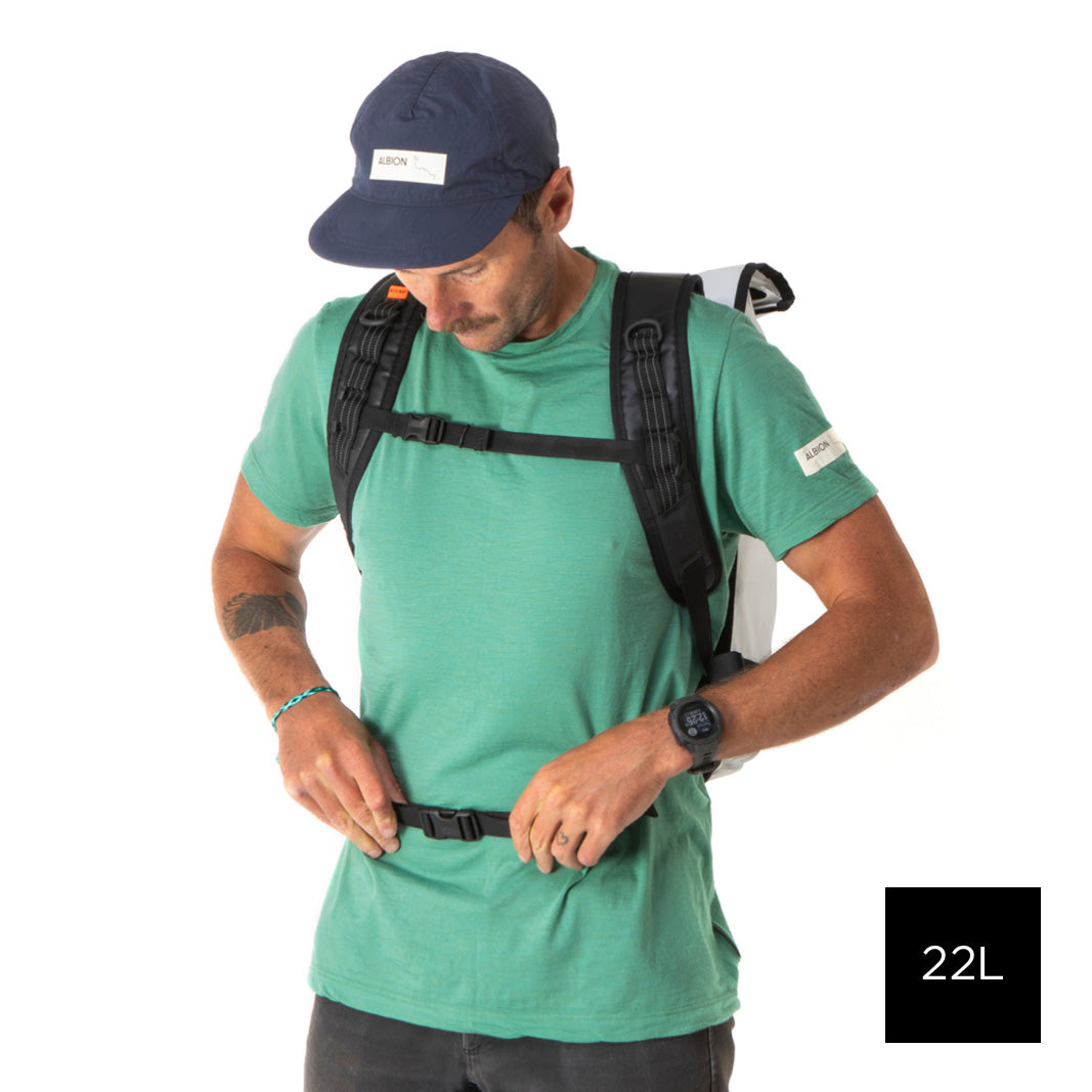 ROLLTOP BACKPACK - WHITE