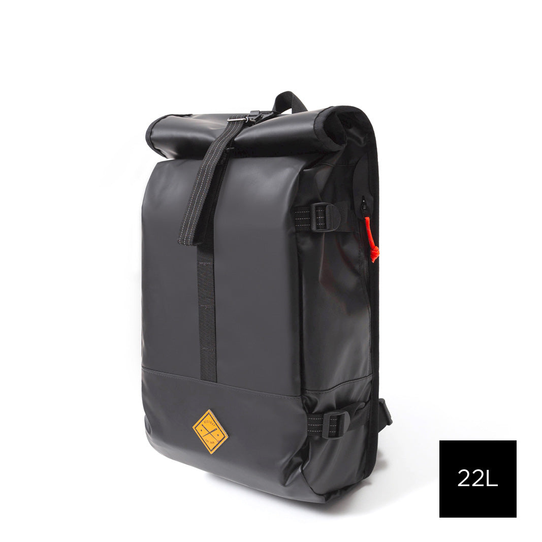 ROLLTOP BACKPACK - BLACK