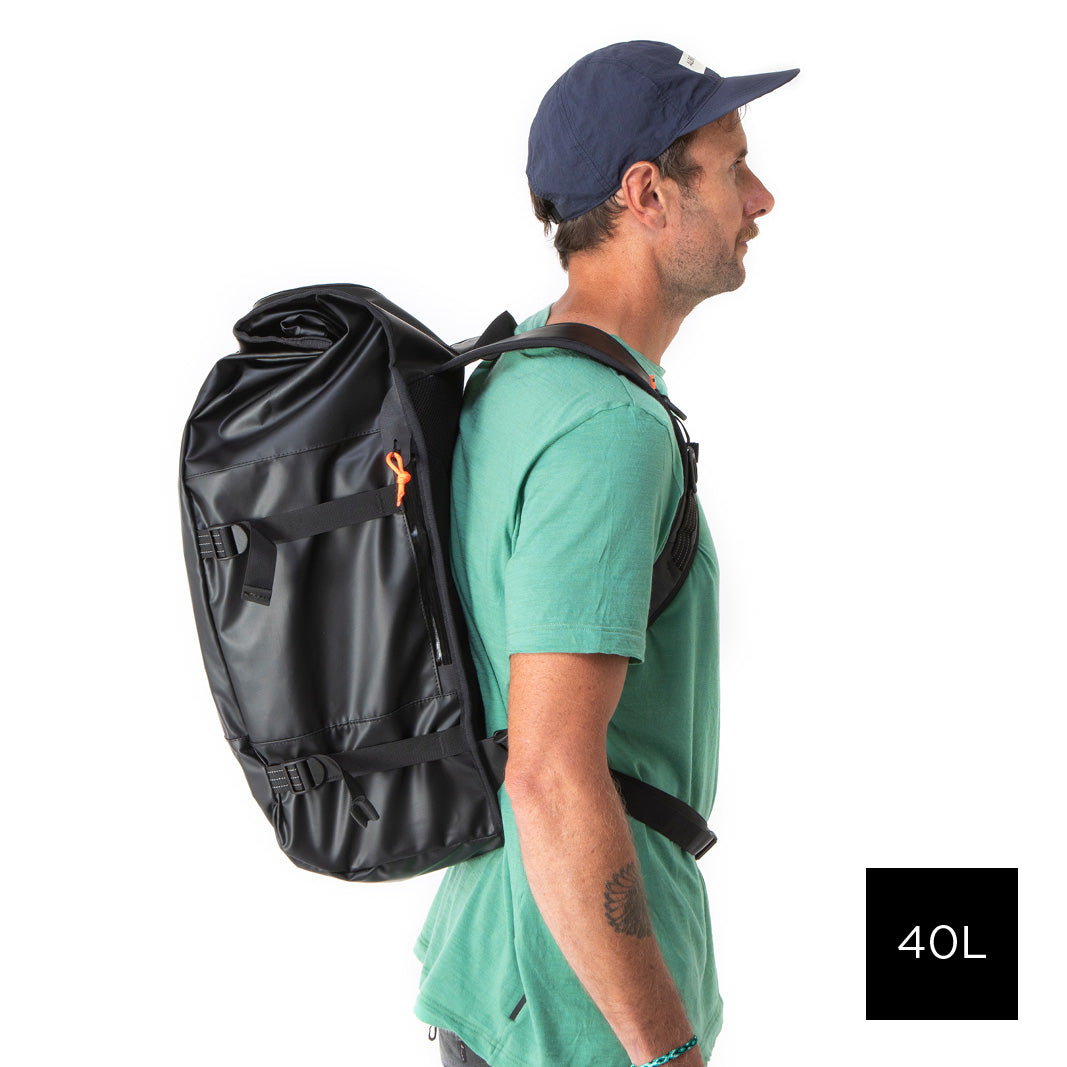 ROLLTOP BACKPACK - BLACK