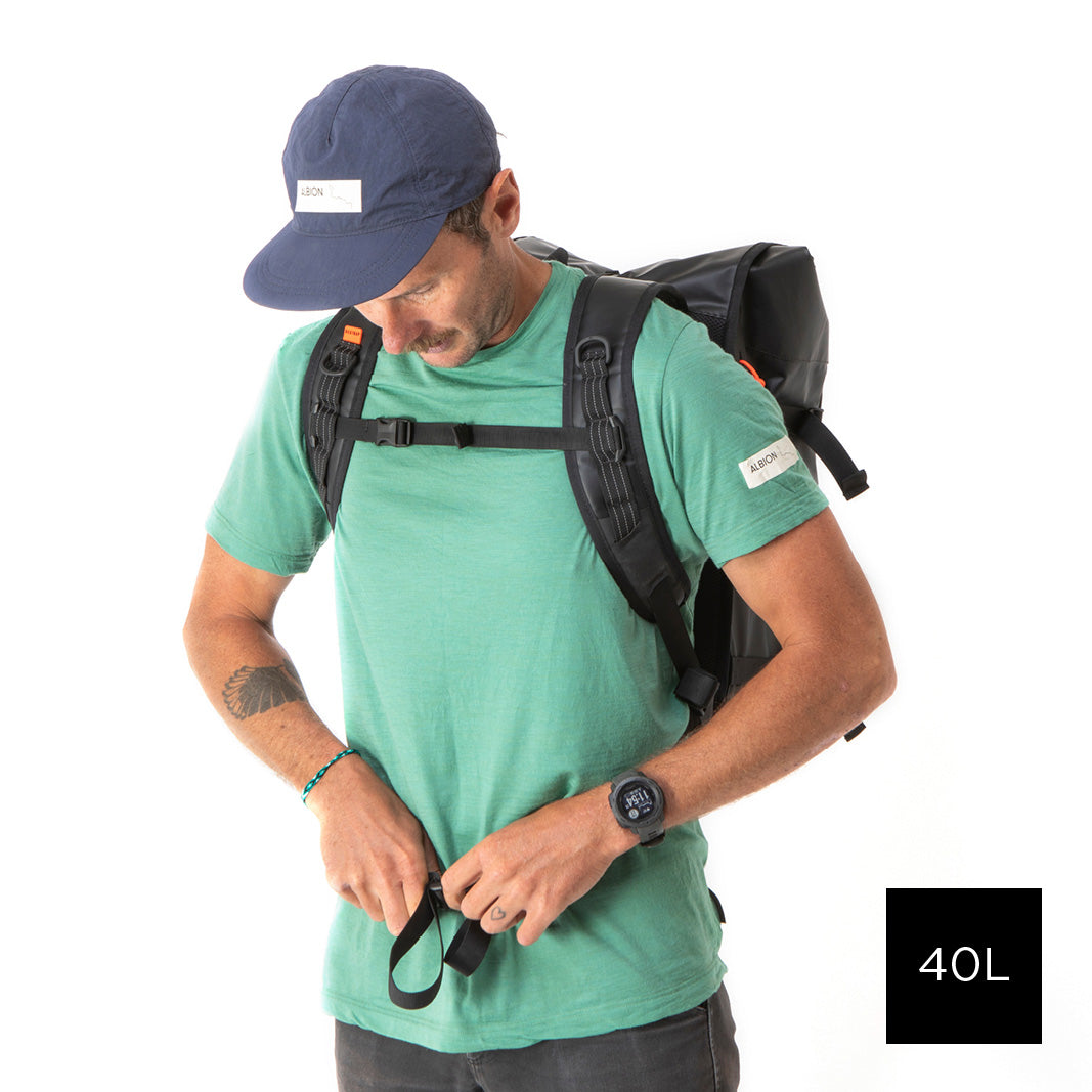 ROLLTOP BACKPACK - BLACK