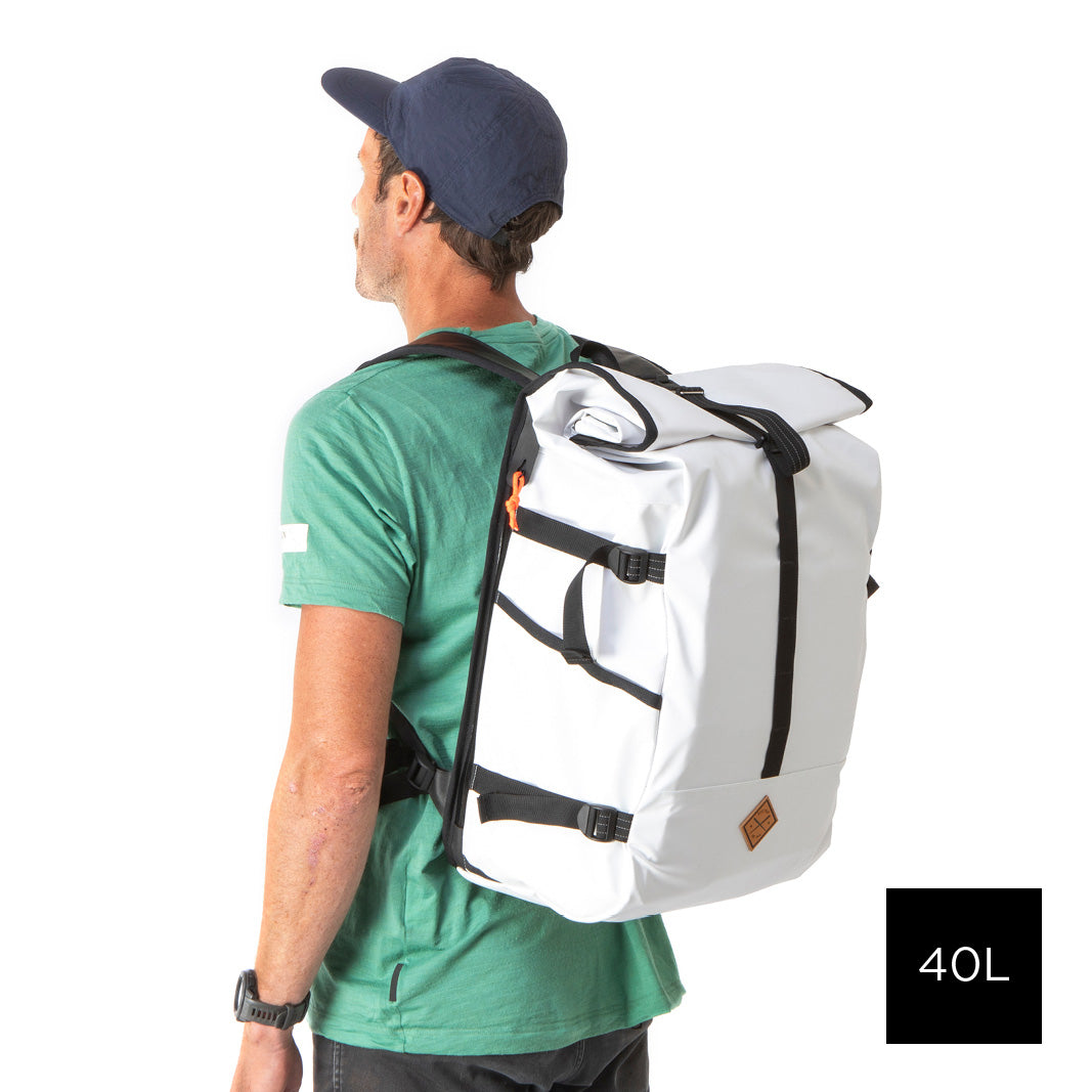 ROLLTOP BACKPACK - WHITE