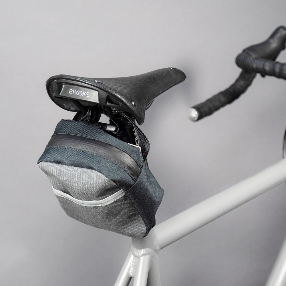 KOMPLIZE handlebar bag | truck tarpaulin